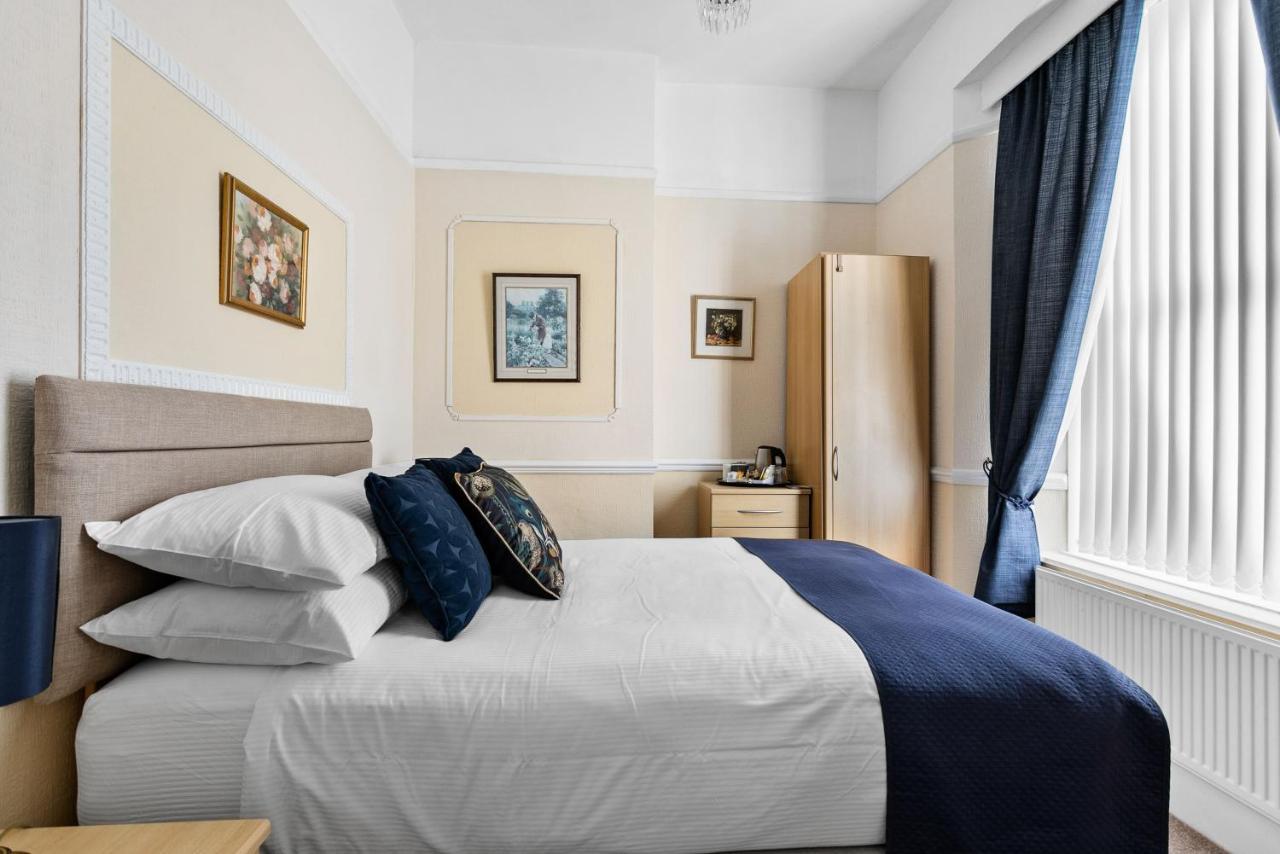 Melba House (Adults Only) Bed and Breakfast Torquay Εξωτερικό φωτογραφία