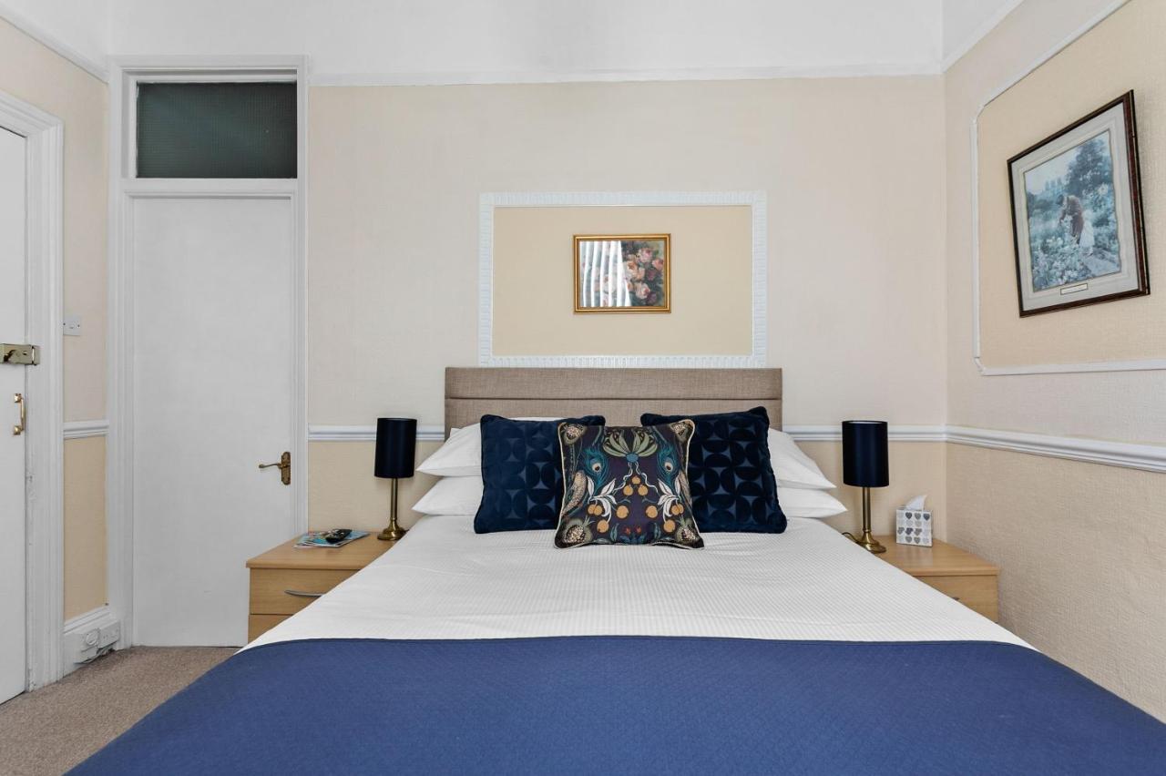 Melba House (Adults Only) Bed and Breakfast Torquay Εξωτερικό φωτογραφία