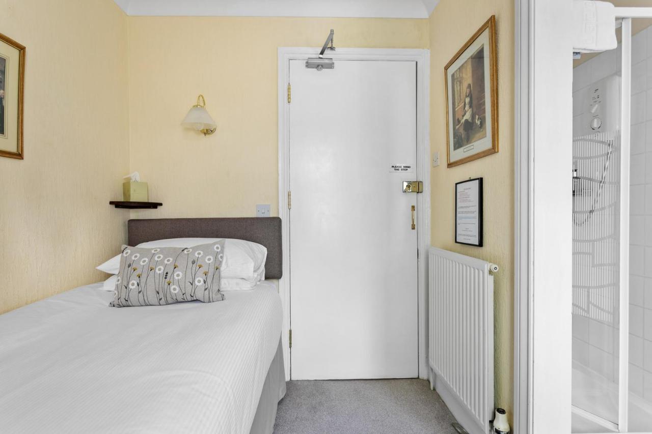 Melba House (Adults Only) Bed and Breakfast Torquay Εξωτερικό φωτογραφία