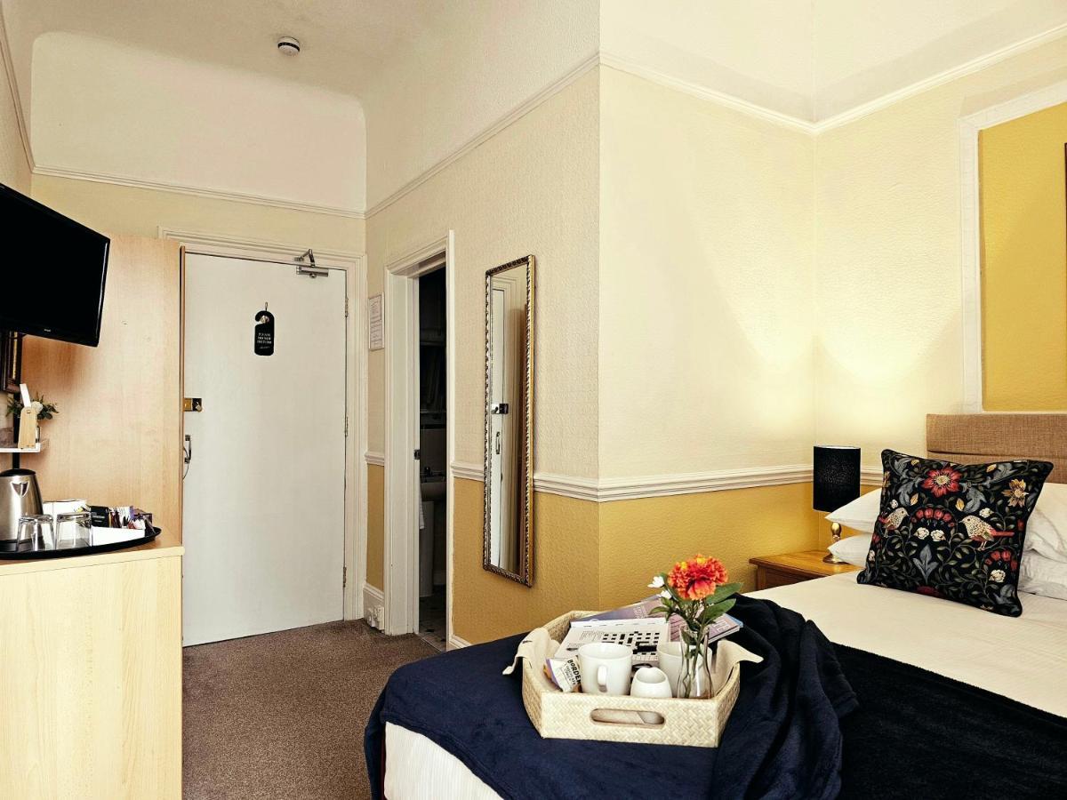 Melba House (Adults Only) Bed and Breakfast Torquay Εξωτερικό φωτογραφία